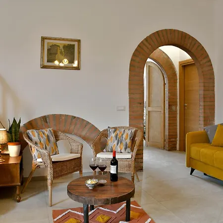 Casa Patrizia Holiday home *